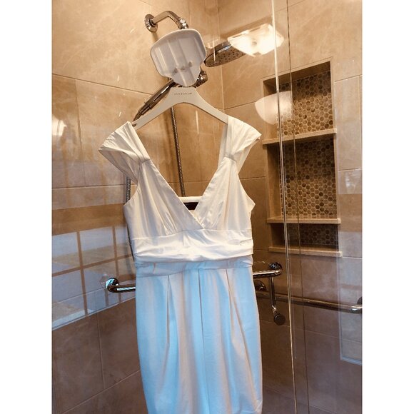 BCBG White Dress Sleeveless Size 0 - Picture 2 of 11